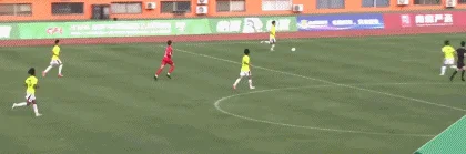 上海海港B队1-2青岛红狮遭赛季首败，姜凯华闪击，崔峻诚破门