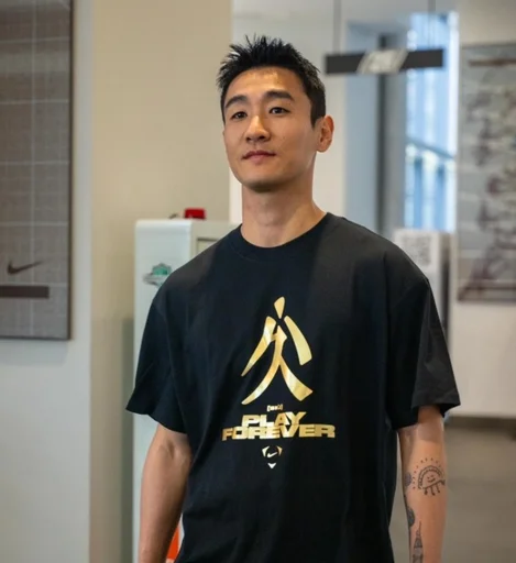 世豪为偶像C罗加油，盼他在本届世界杯圆梦