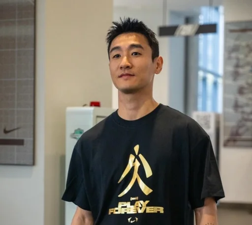 世豪为偶像C罗加油，盼他在本届世界杯圆梦