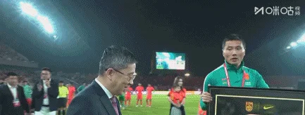 国足主场0-0战平泰国 热身赛1胜1平 张玉宁抢点中柱 国足24次射门未果