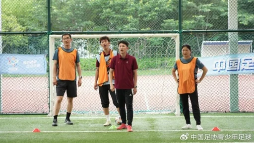 英媒：英超升班马赫尔城将签奥林匹亚科斯门将措拉基斯